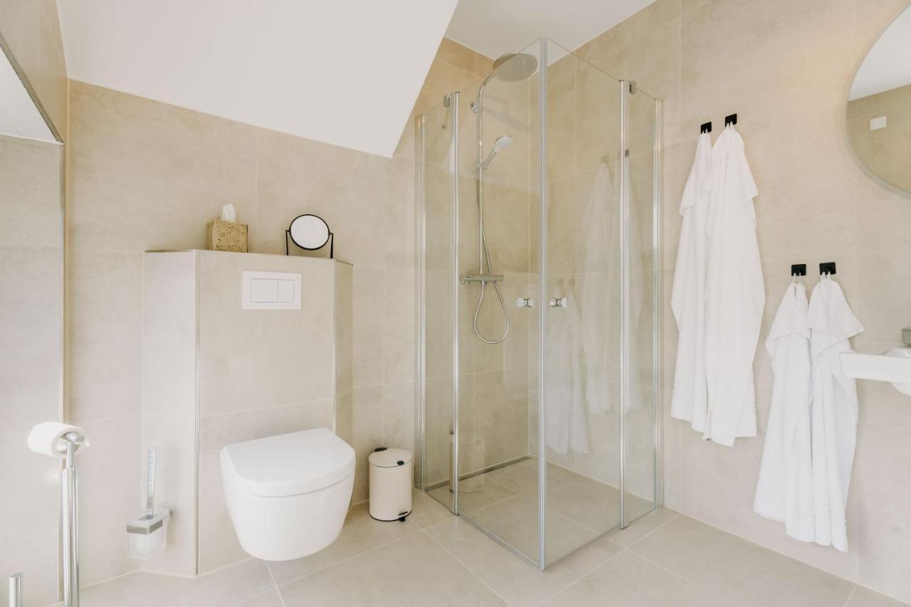 Kuesten Suite De See - Suite 2 Direkte Deichlage, Balkon, 77Qm Greetsiel Exterior photo