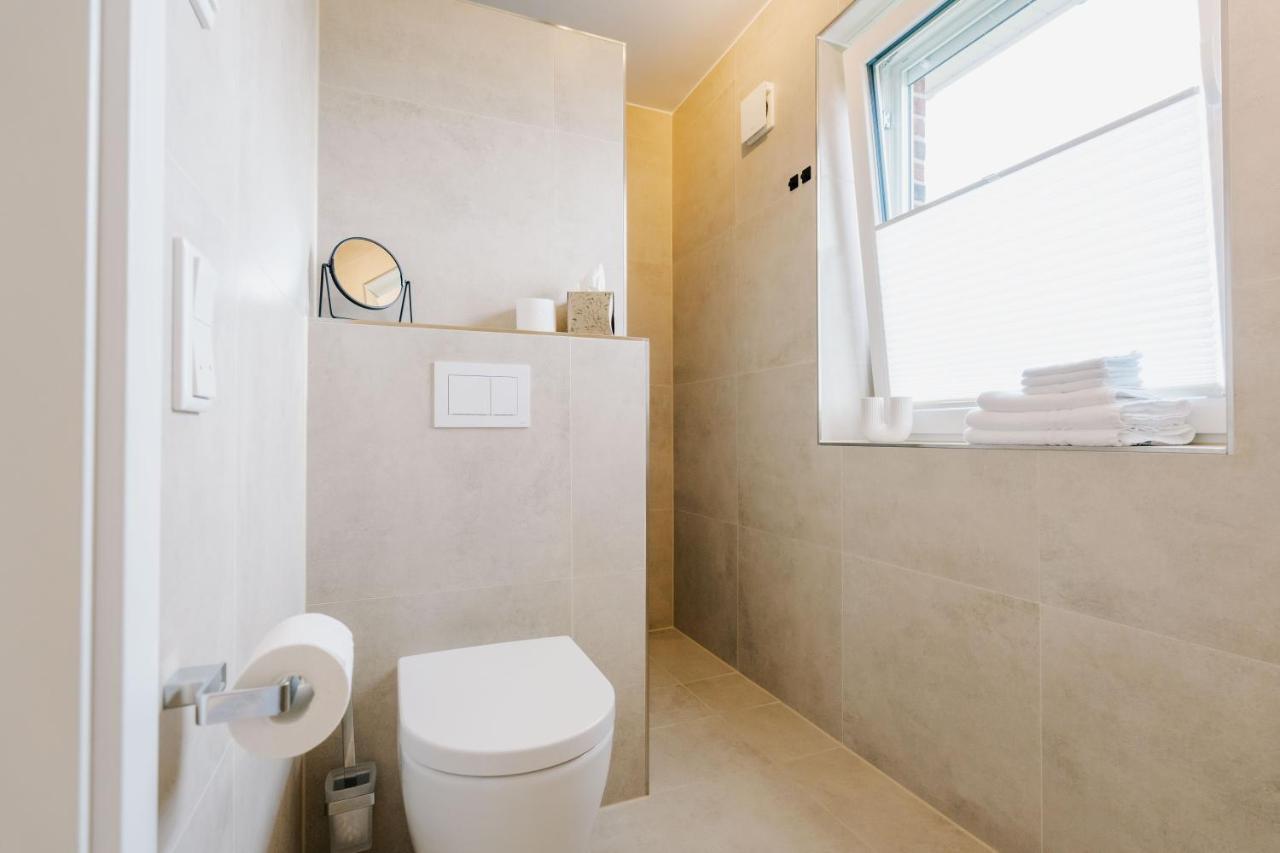 Kuesten Suite De See - Suite 2 Direkte Deichlage, Balkon, 77Qm Greetsiel Exterior photo